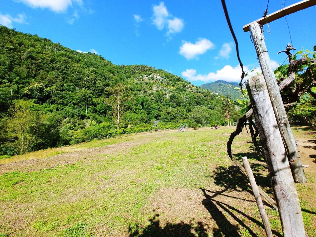 Agricamping Ponteraggio N.1 Hotel Dolceacqua Buitenkant foto